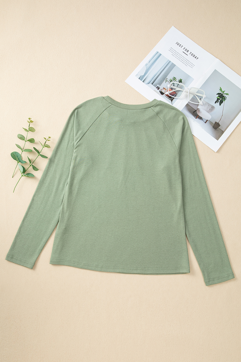 Casual and Stylish Laurel Green Long Sleeve Top - Perfect for Fall - Detail View 18