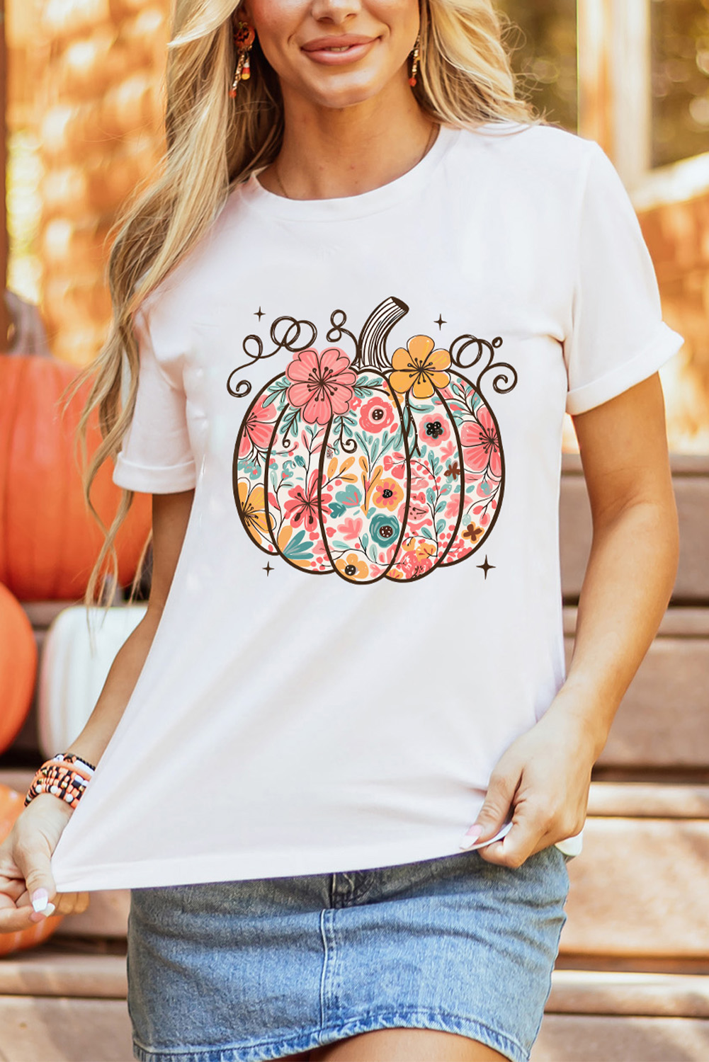 Stylish Cotton Blend T-Shirt with Round Neck - Trendy Summer Fashion - Detail View 7