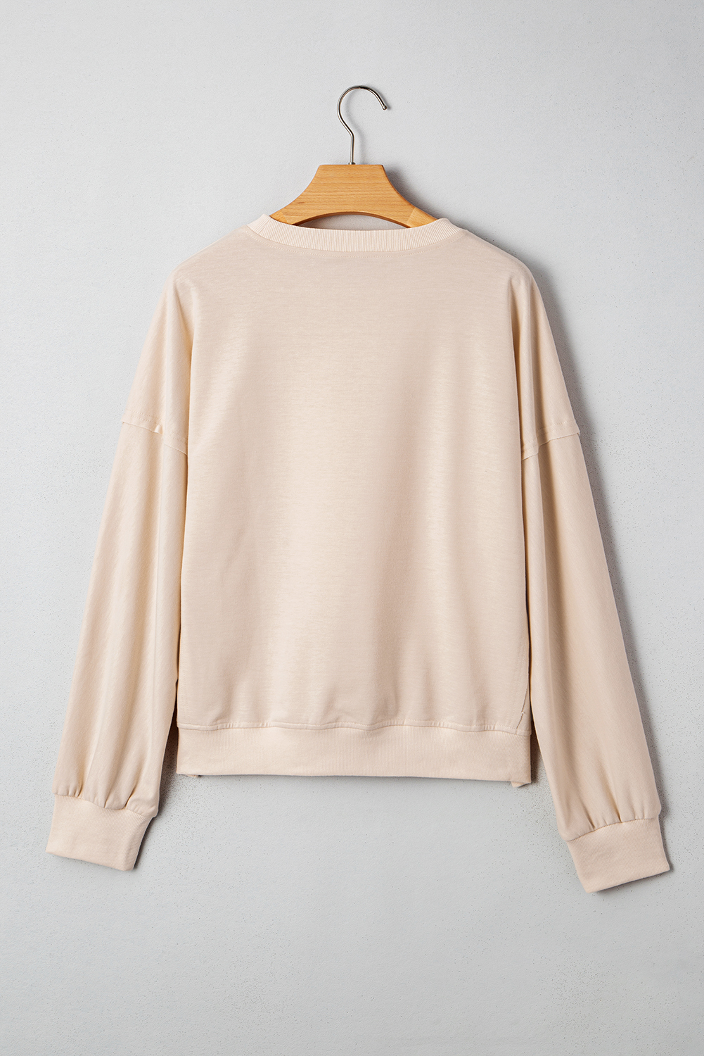 Stylish and Comfortable Beige Floral Applique Casual Top for Fall - Detail View 6