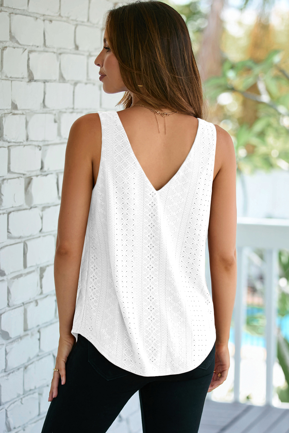 Stylish Sleeveless White Tank Top with Eyelet Knit Pattern - Perfect for Summer - Detail View 2