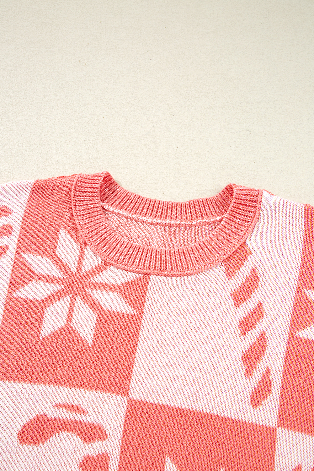 Casual Long Sleeve Pink Plaid Christmas Holiday Tunic Sweater - Detail View 6