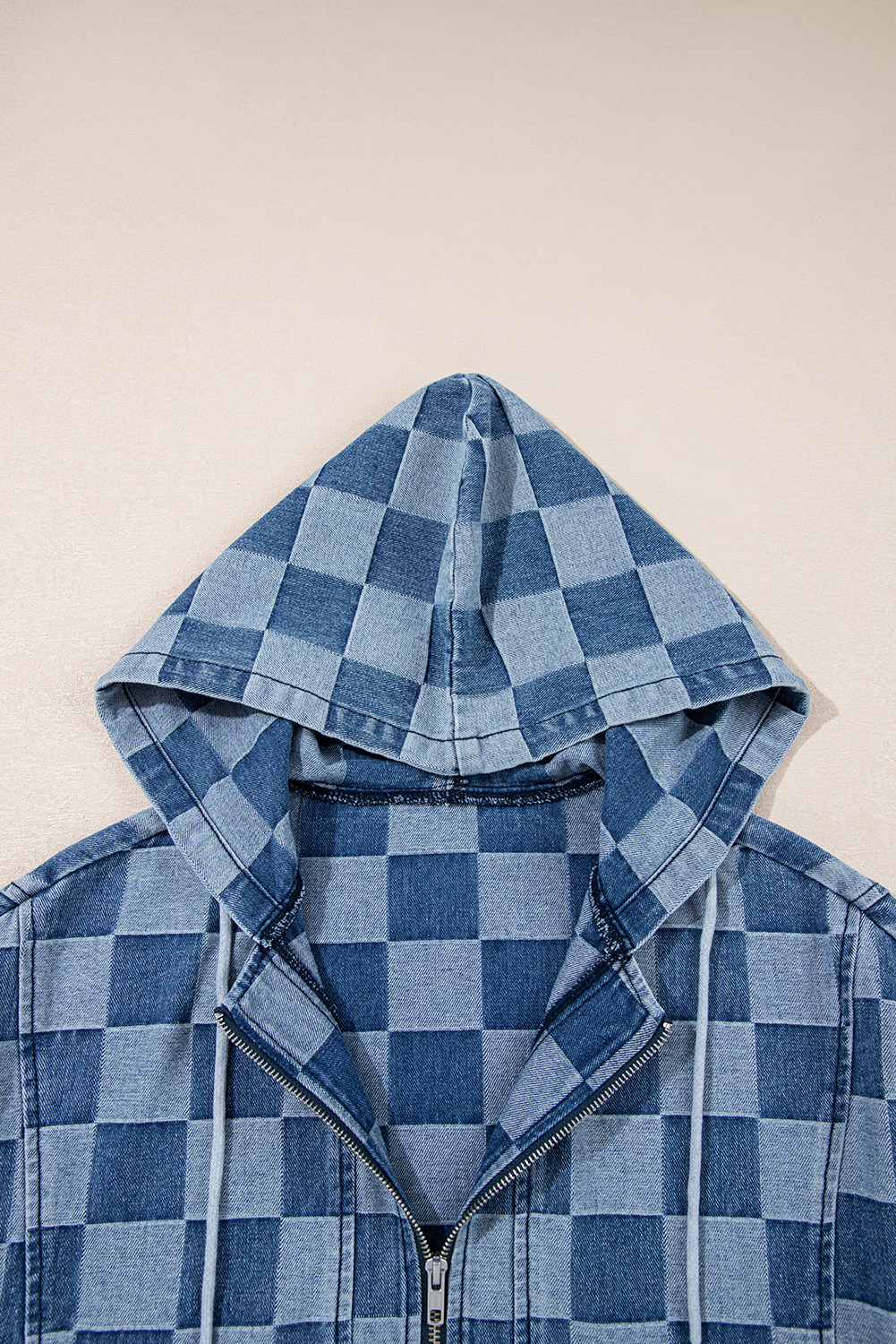Casual Long Sleeve Denim Hoodie - Stylish Sky Blue Checkered Design - Detail View 6