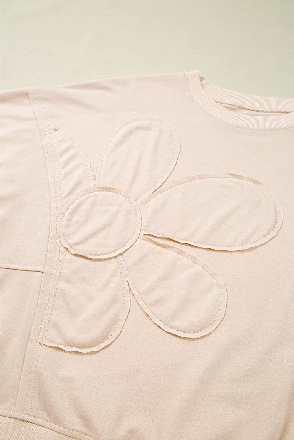 Beige Top, Casual Wear, Drop Shoulder, Long Sleeve, Flower Patch, Floral Decoration, Round Neck, Shift Silhouette, Fall Fashion, Daily Occasion, Vacation Top, Beachwear, Outdoor Activities, Back to School Style - Detail View 8