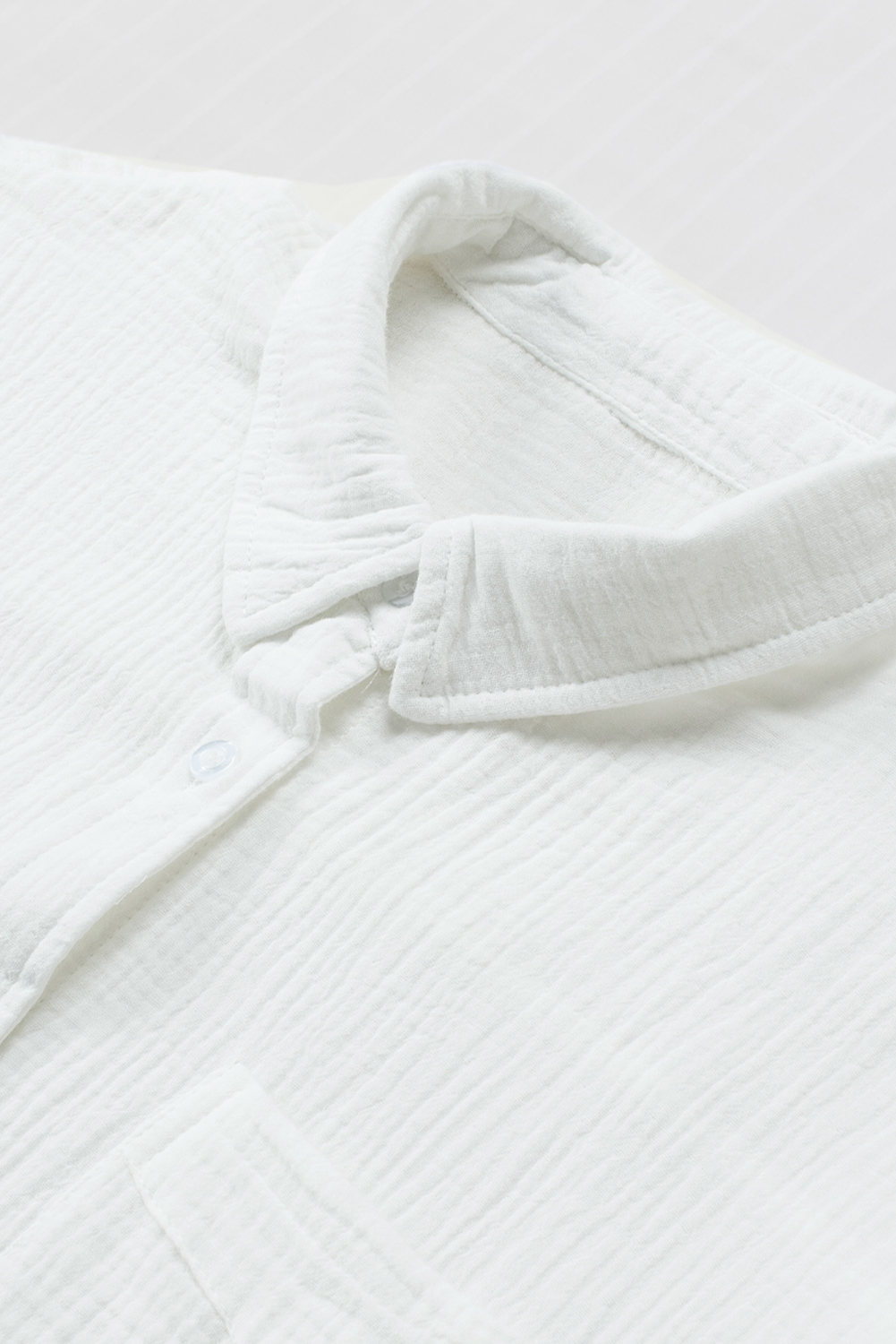 Casual Summer Oversized Shirt in White - 100% Cotton with Pocket Detail - Detail View 10