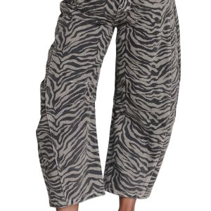 Women's Gray Zebra Stripe Wide Leg Jeans – Trendy Casual Style for Everyday Wear