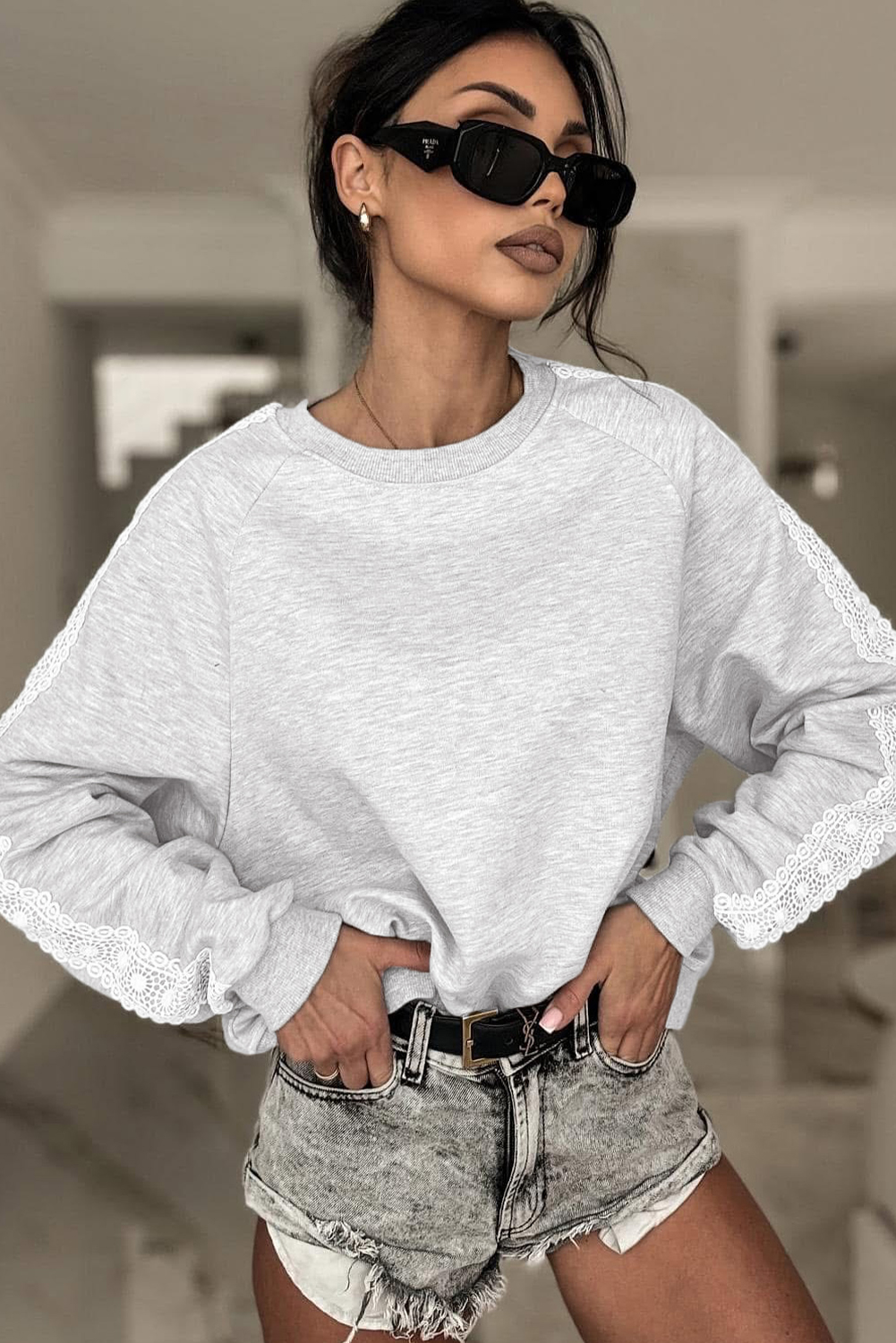 Women's Light Grey Lace Patchwork Raglan Sleeve Crew Neck Sweatshirt - Detail View 5