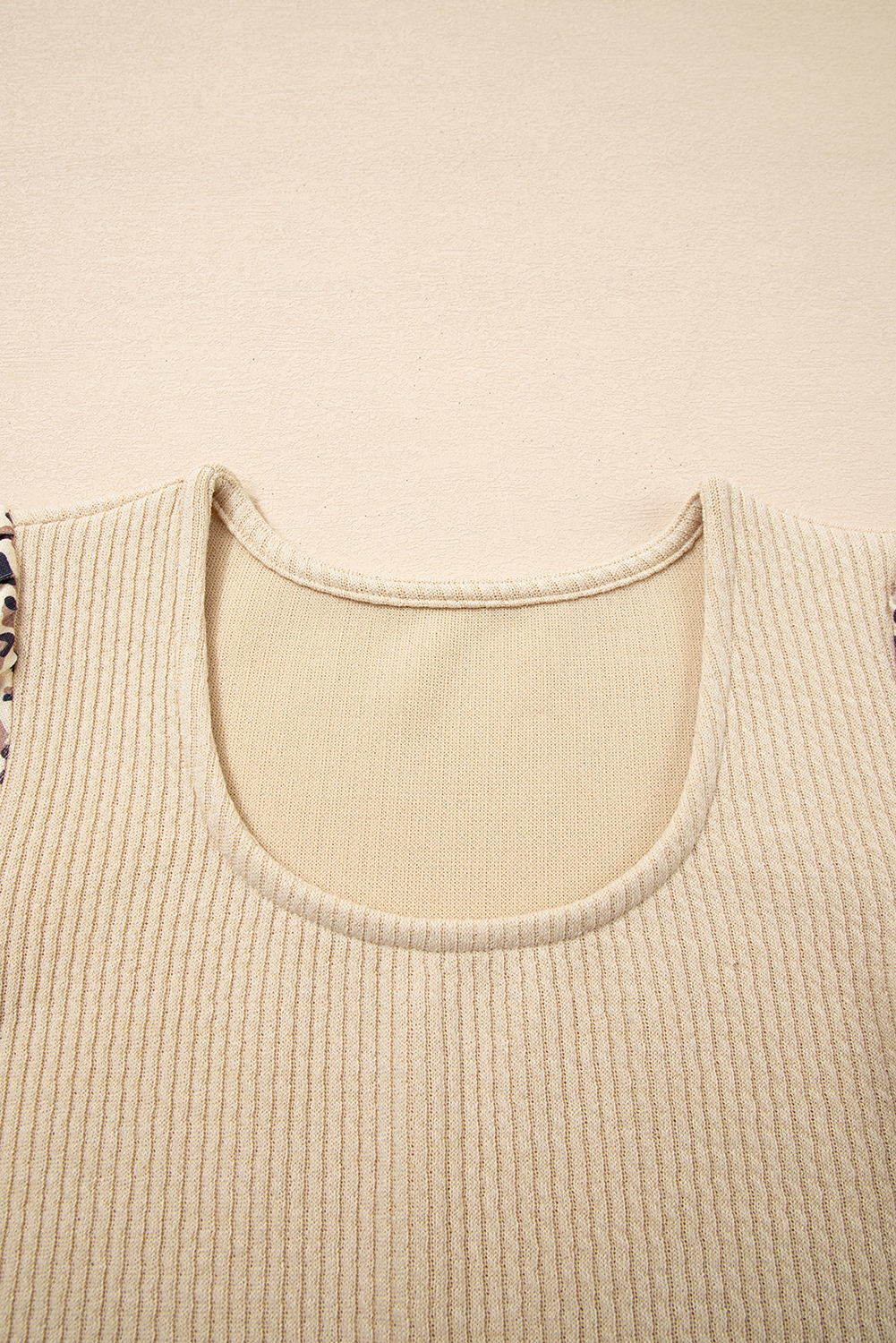 Stylish and Comfortable Apricot Casual Top with Leopard Print Sleeves - Detail View 6