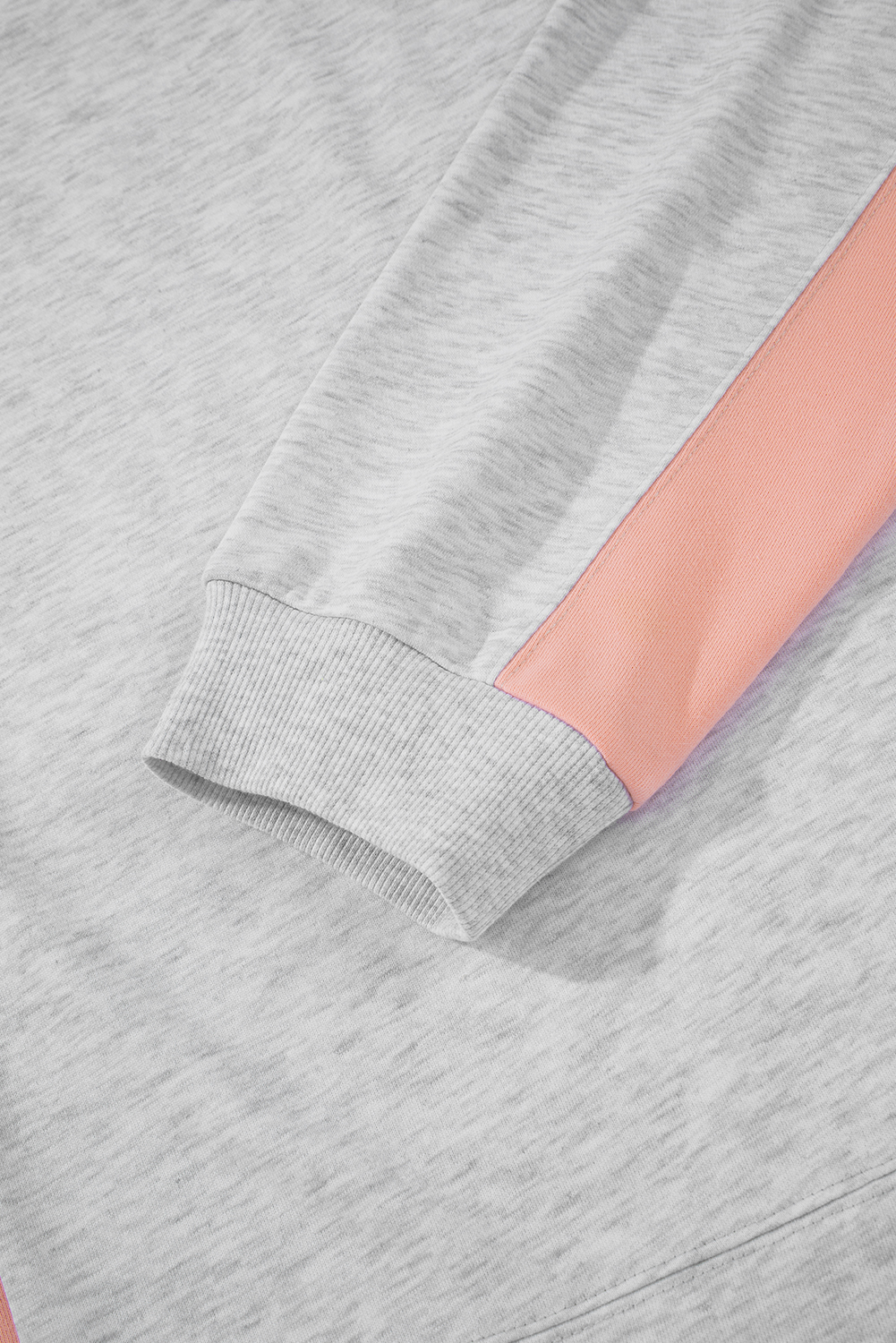 Stylish Plus Size Casual Set: Light Grey Colorblock Pullover with High Waist Shorts - Detail View 18