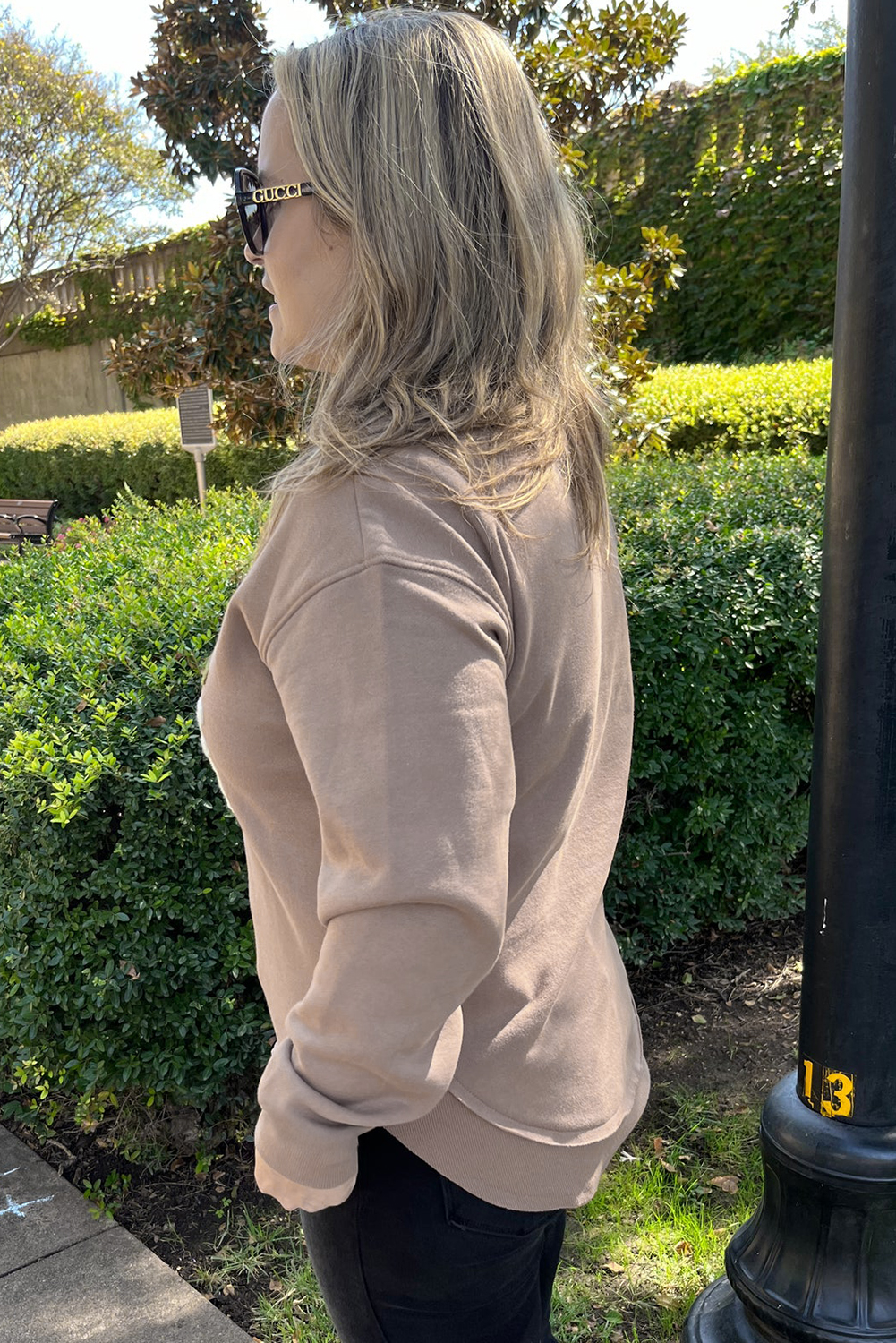 Stylish and Comfortable Dark Khaki Shift Sweatshirt for Fall & Autumn Celebrations - Detail View 3