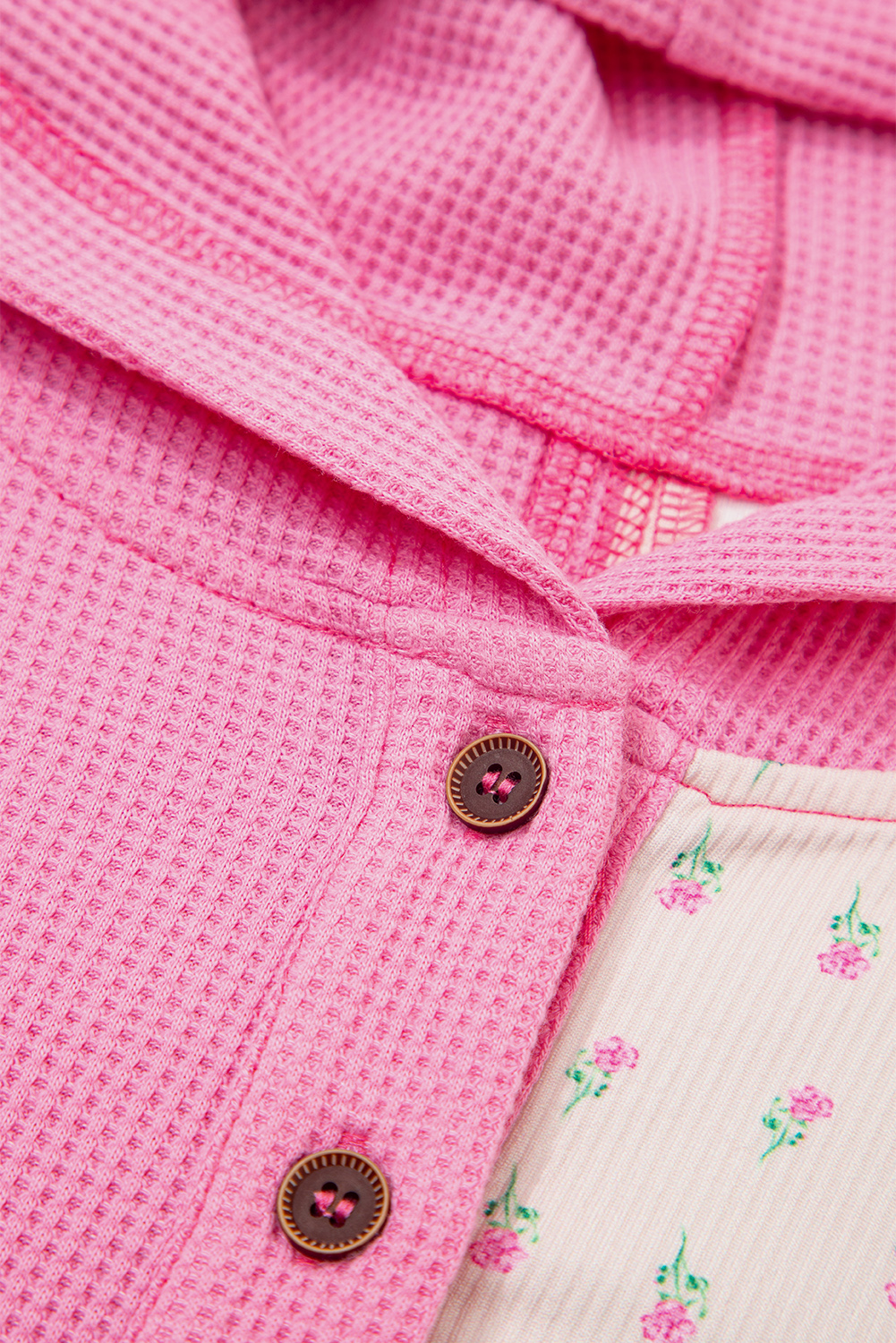 Stylish and Comfortable Oversize Pullover with Floral Patchwork for Daily Wear - Detail View 7