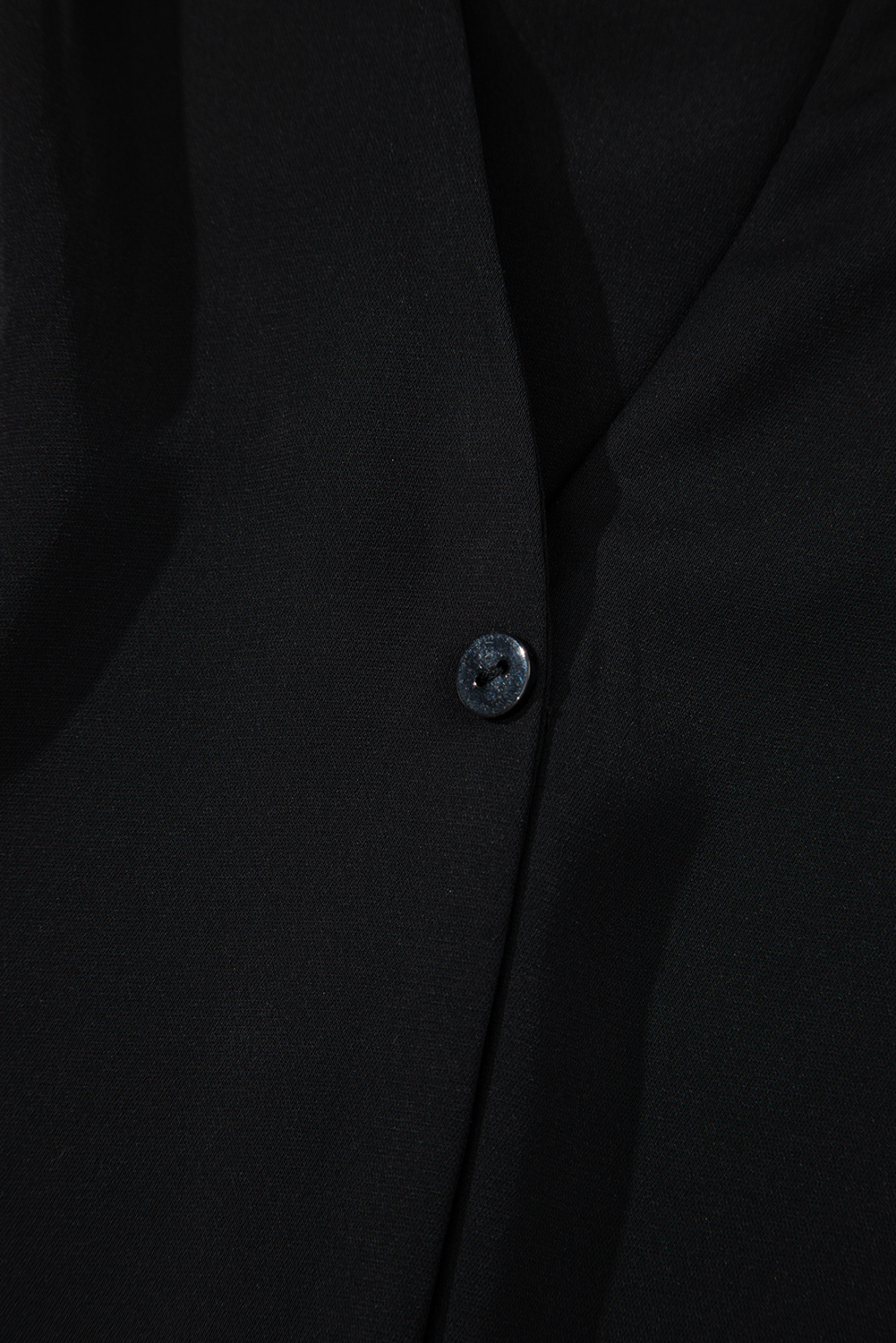 Elegant Black Casual Blouse with Short Petal Sleeves - Perfect for Daily Wear - Detail View 14