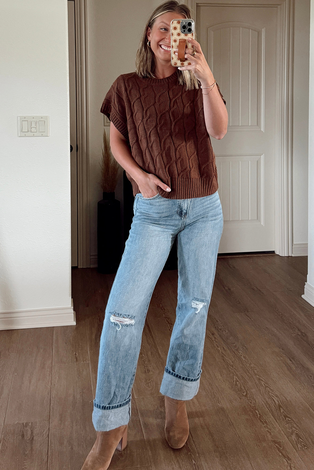 Women's Dark Brown Cable Texture Crew Neck Short Sleeve Sweater Top for Daily Wear - Detail View 9