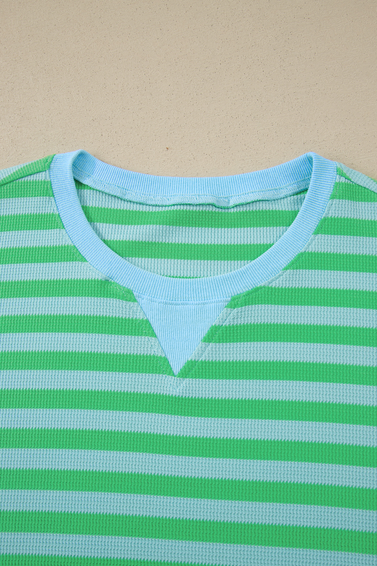 Casual Striped Colorblock Lounge Set for Women – Short Sleeve Puff Sleeve Top and Shorts Outfit - Detail View 17