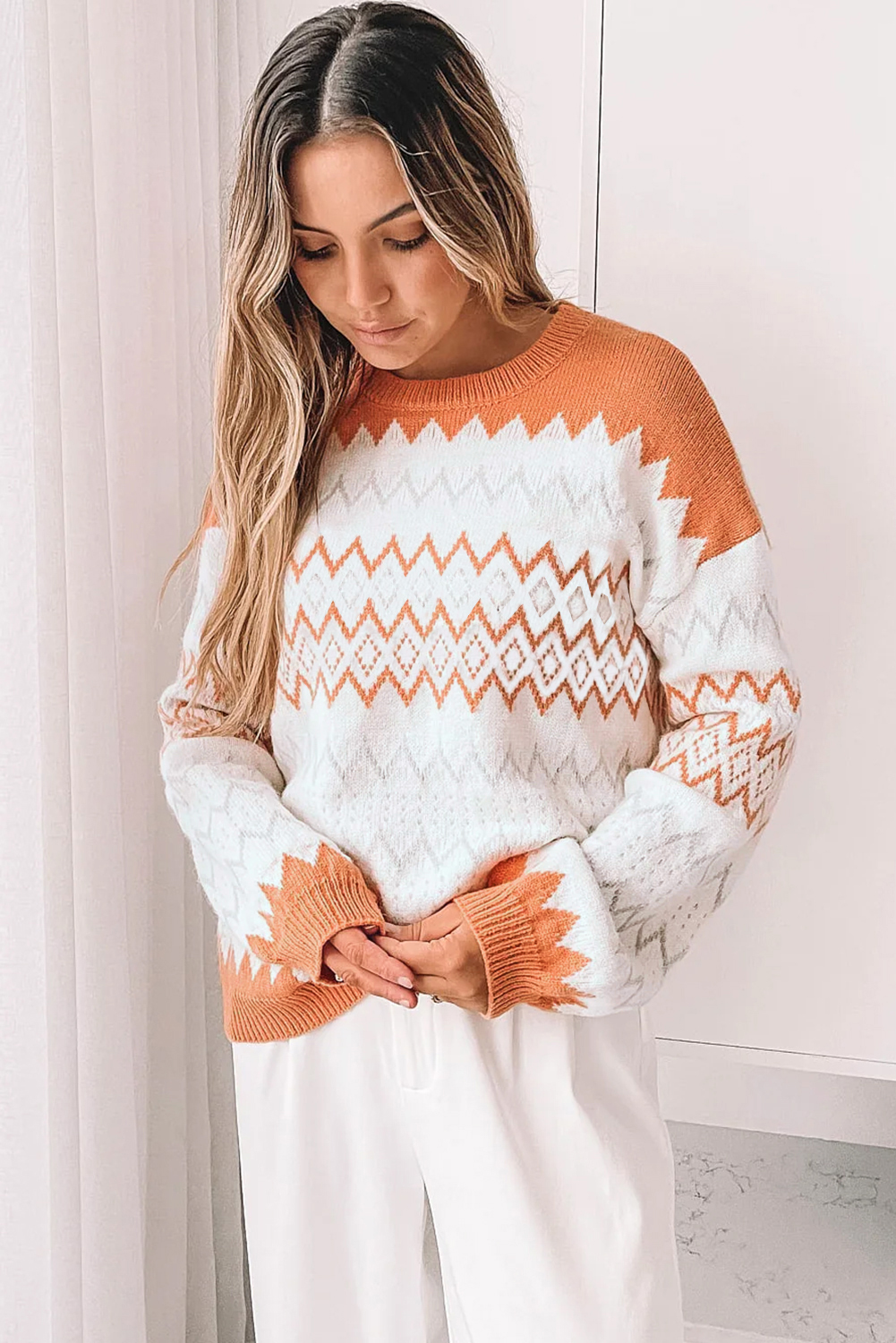 Women's Khaki Zigzag Geometric Pattern Knitted Pullover Sweater for Casual Fall Days - Detail View 13