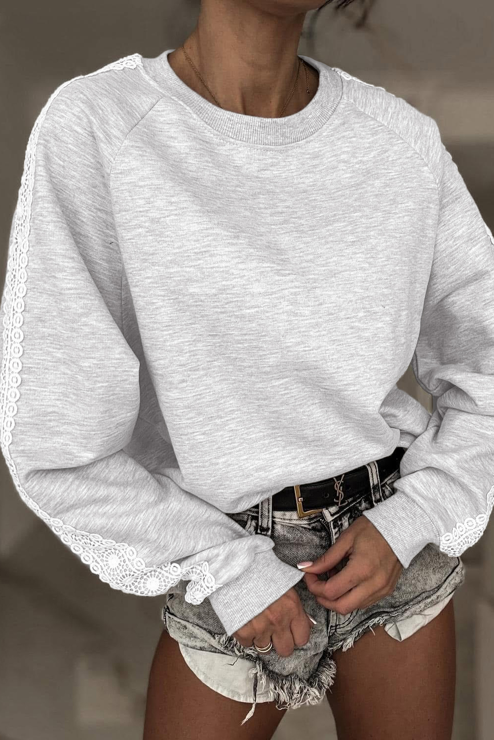 Feminine Light Grey Sweatshirt with Lace Patchwork and Raglan Sleeves - Detail View 2