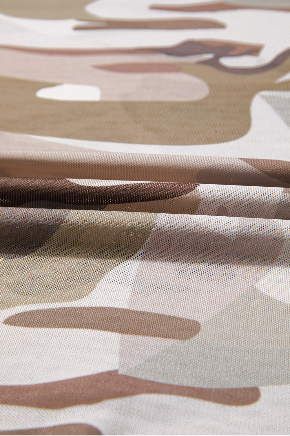 Stylish Sheer Long Sleeve Camouflage Top for Daily and Vacation Wear - Detail View 10