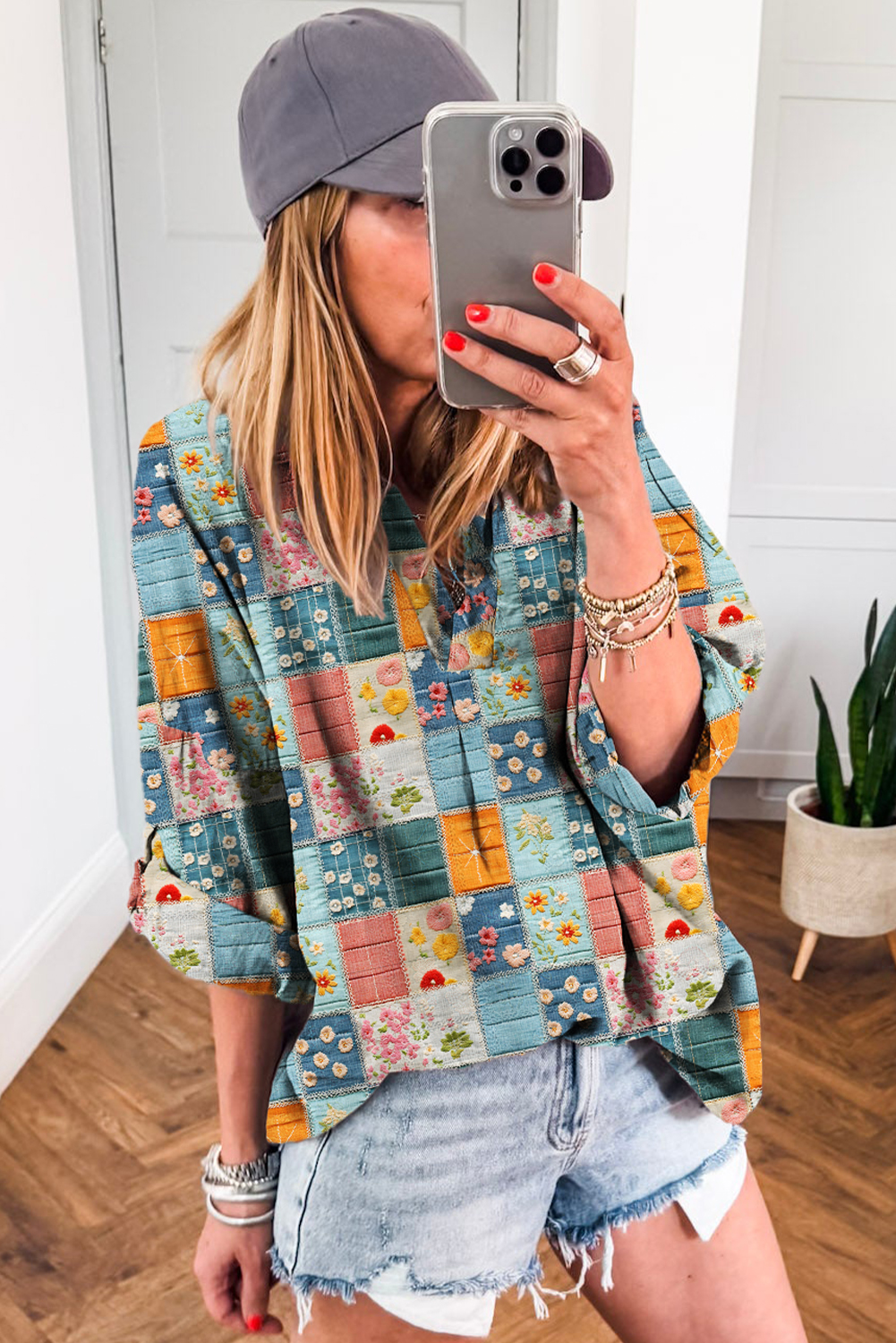 Chic Sky Blue Floral Print Blouse with V Neck and Roll-Up Sleeves for Daily Wear - Detail View 2