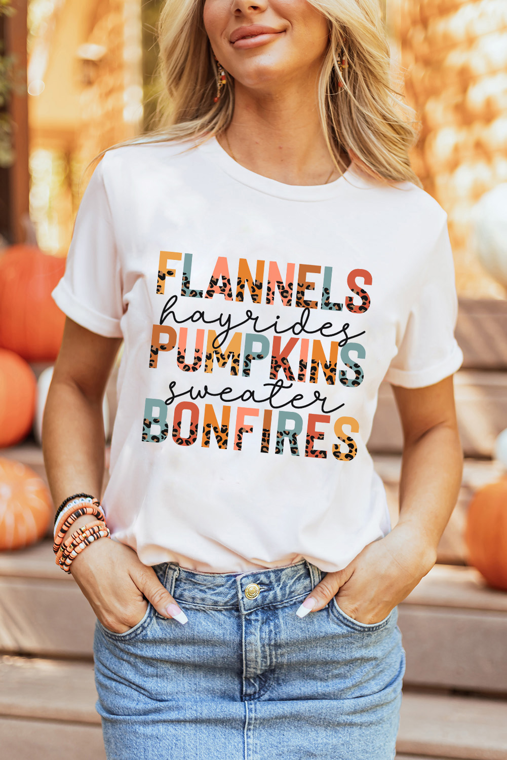 Casual Short Sleeve Round Neck T-Shirt - Fall Graphic Collection - Detail View 6