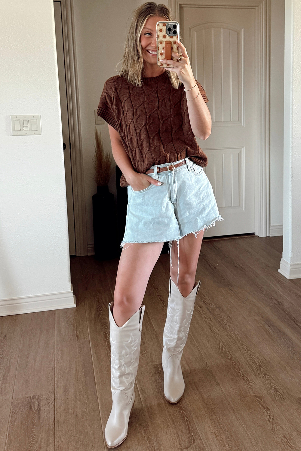 Women's Sweater, Dark Brown, Cable Texture, Crew Neck, Short Sleeve, Casual Style, Daily Wear, Solid Color, 100% Cotton, Autumn Fashion, Fall Outfit, Comfortable Tops - Detail View 8