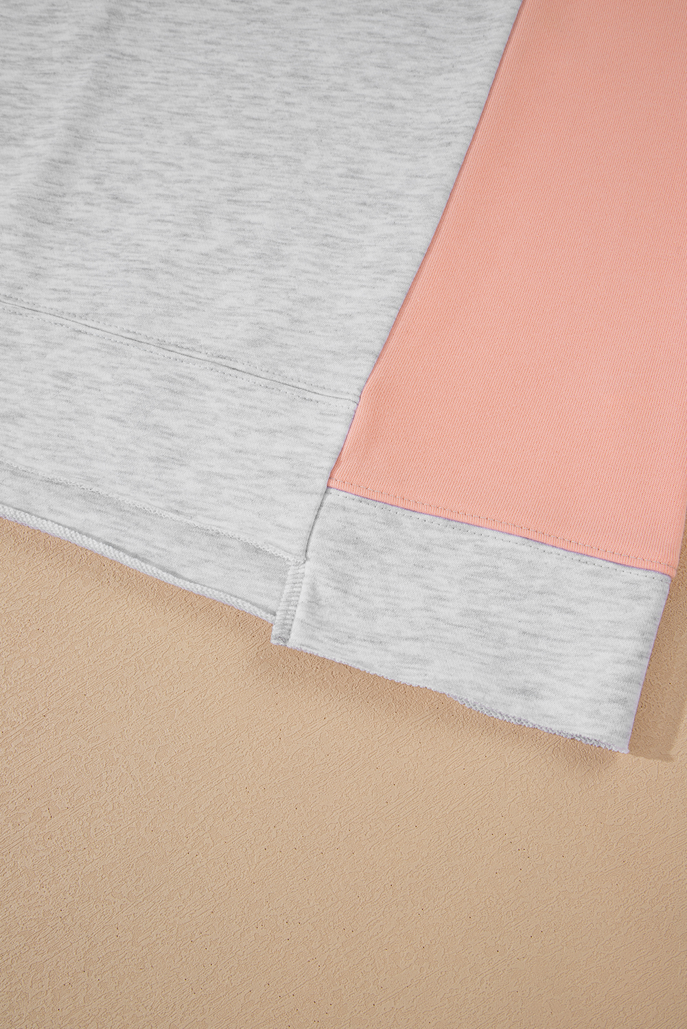 Plus Size Light Grey Uneven Hem Colorblock Pullover & Shorts Casual 2-Piece Outfit - Detail View 17