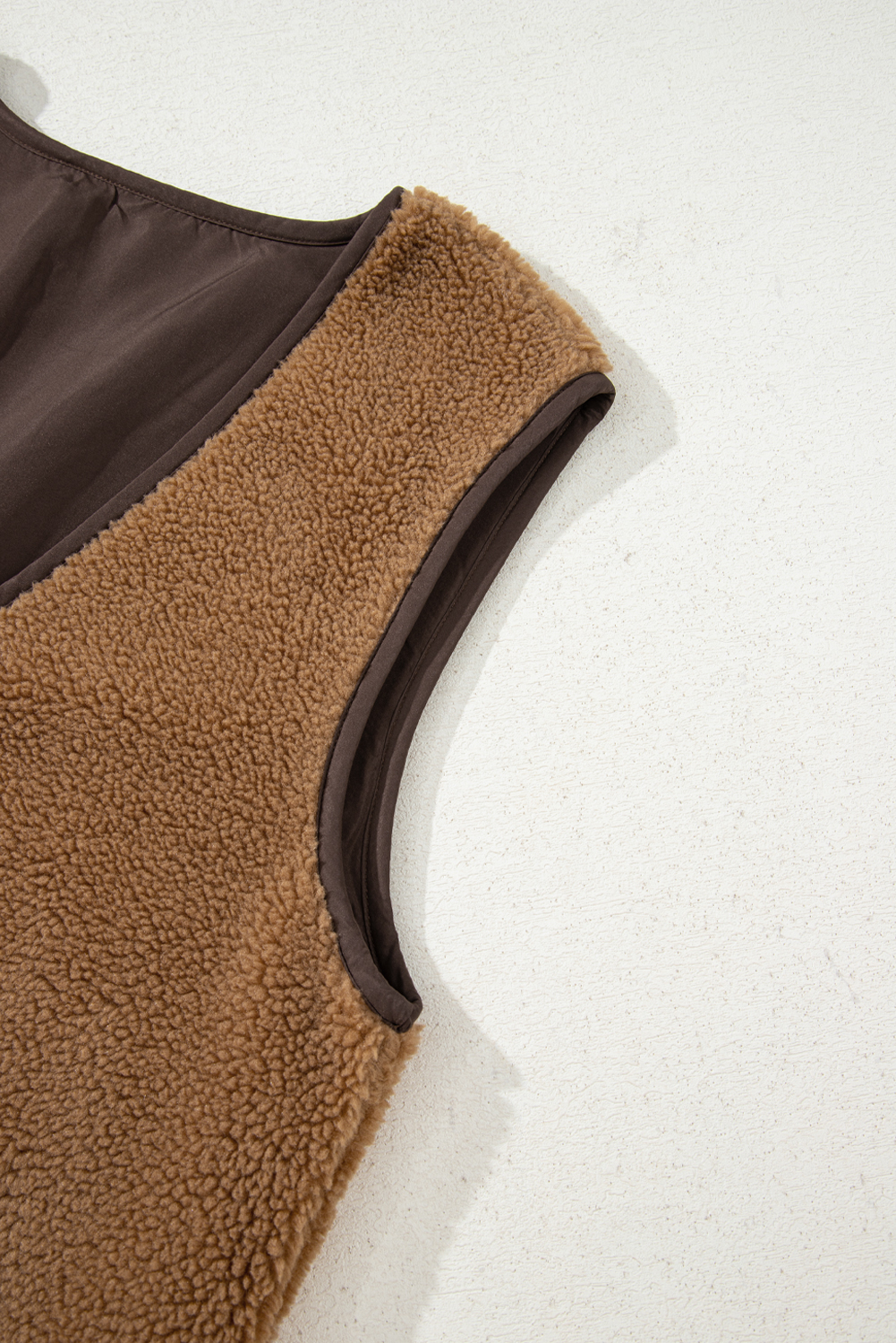 Women's Vest, Light French Beige, Sherpa, Contrast Trim, Tie Front, Cozy Fleece, Western Style, Casual Outerwear, Sleeveless, Fall Fashion, Versatile Layering Piece, Daily Wear - Detail View 12