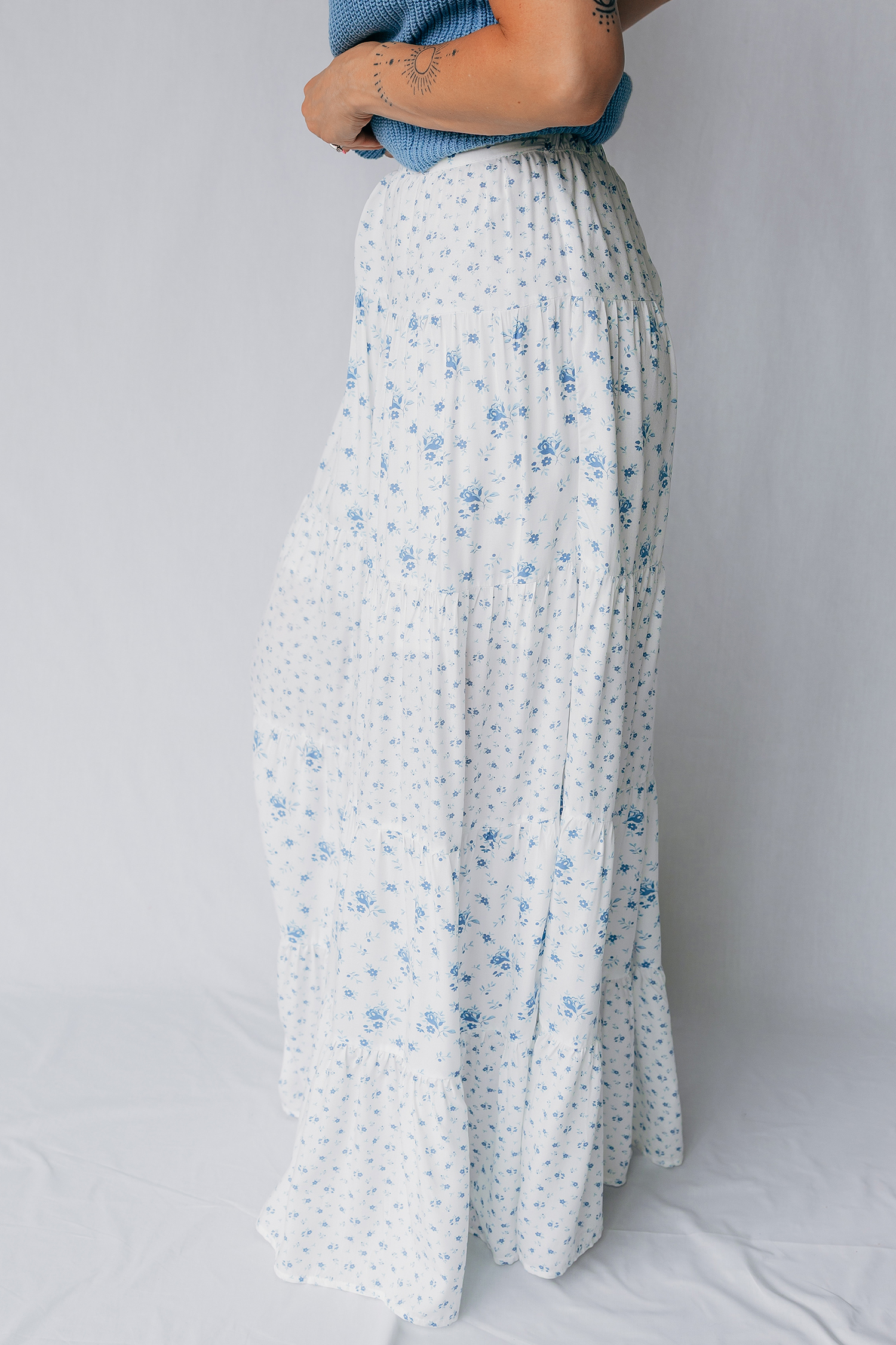 Chic Sky Blue Tiny Floral Maxi Skirt – Women's High Waist Boho Long Skirt, Lightweight Beach Vacation Outfit - Detail View 3