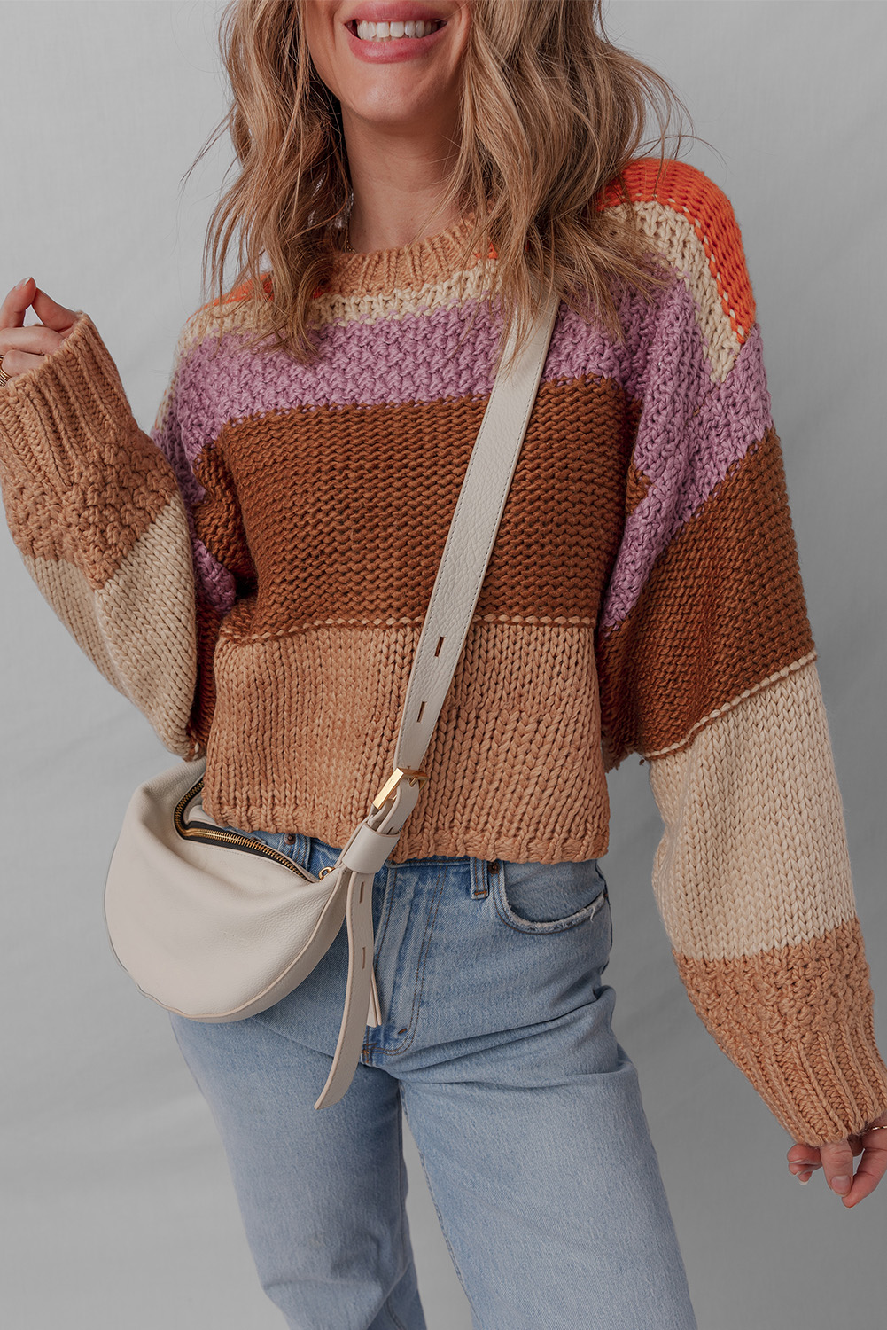 Cozy and Versatile Women's Crop Sweater - Ideal for Daily Wear and Layering - Detail View 3