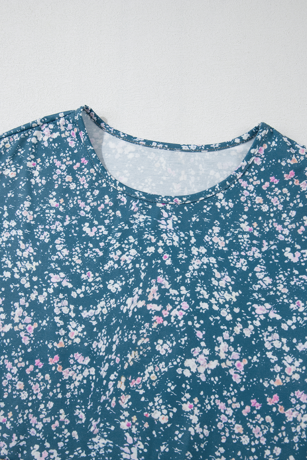 Chic Long Sleeve Floral Blouse with Ruffled Hem and Colorblock Pattern for Daily Wear - Detail View 18