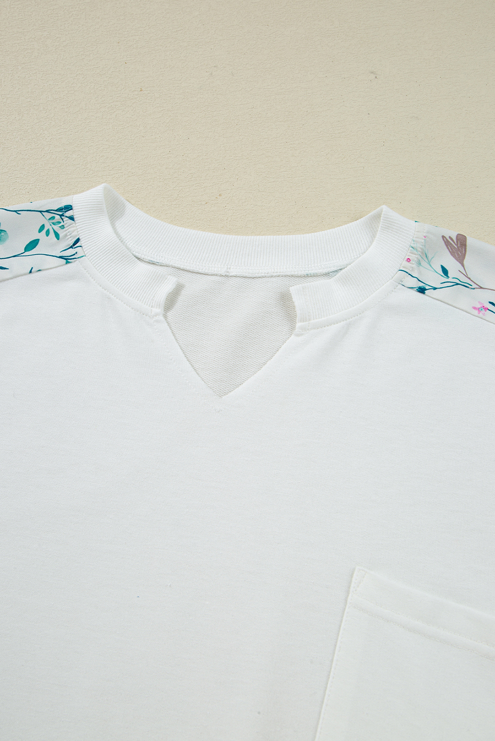 Stylish Long Sleeve V Neck Shirt for Fall - Floral Colorblock Design - Detail View 7