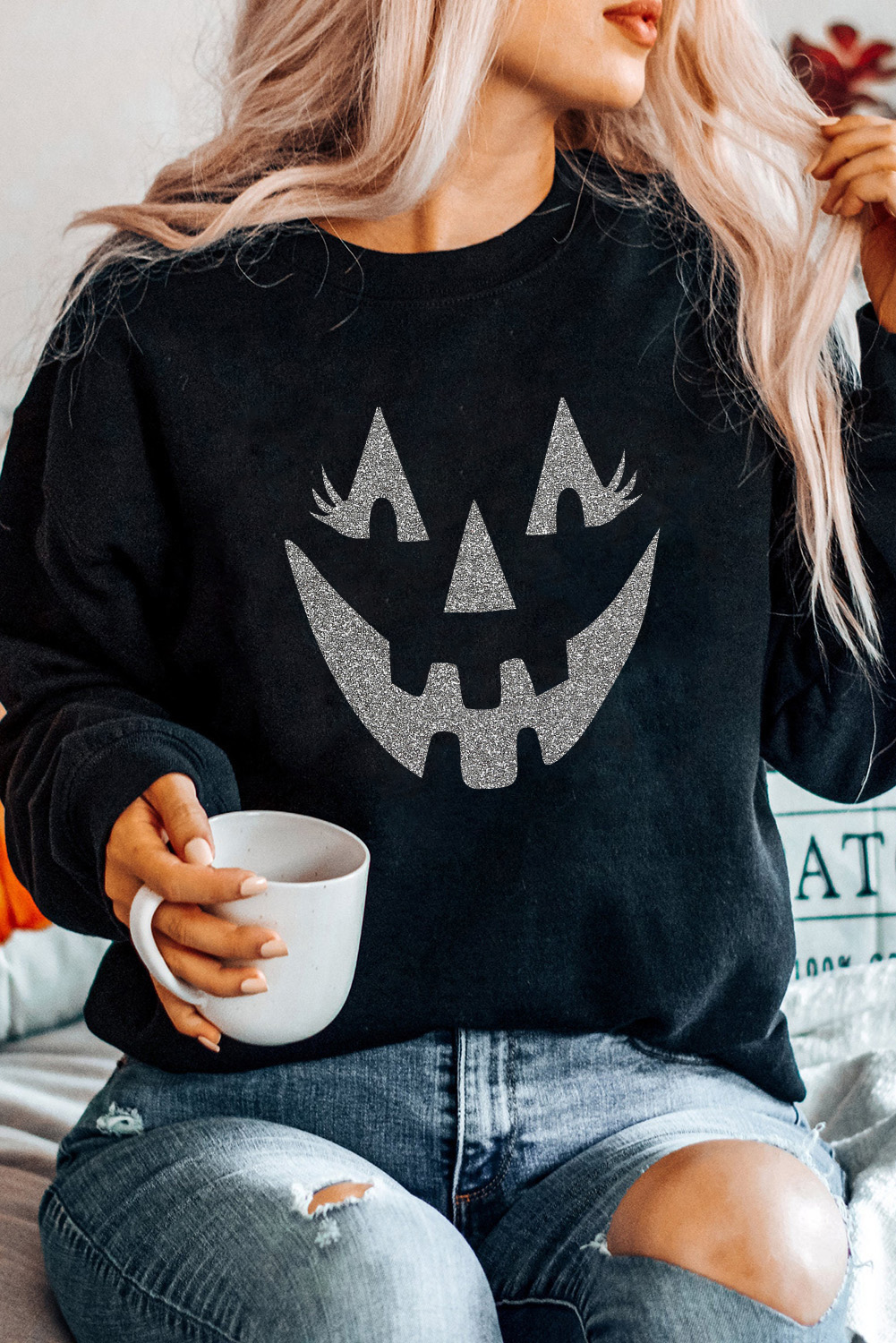 Casual Round Neck Long Sleeve Sweatshirt - Perfect for Halloween Celebrations - Detail View 7