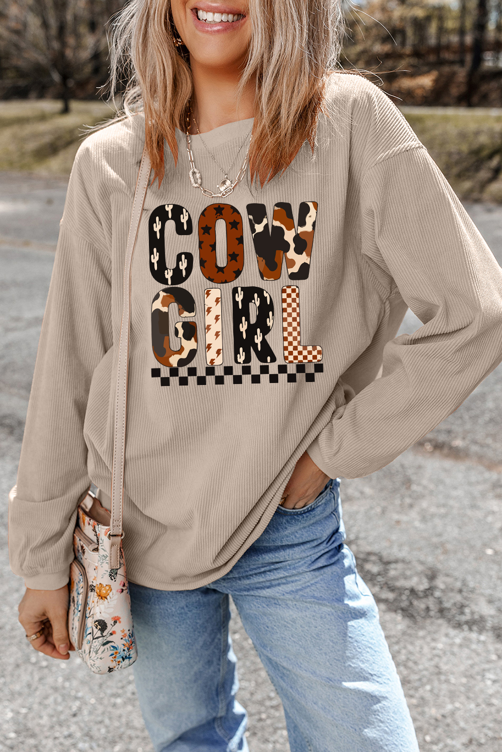 Cozy and Stylish Women's Corduroy Baggy Sweatshirt - Perfect for Daily Wear - Detail View 3
