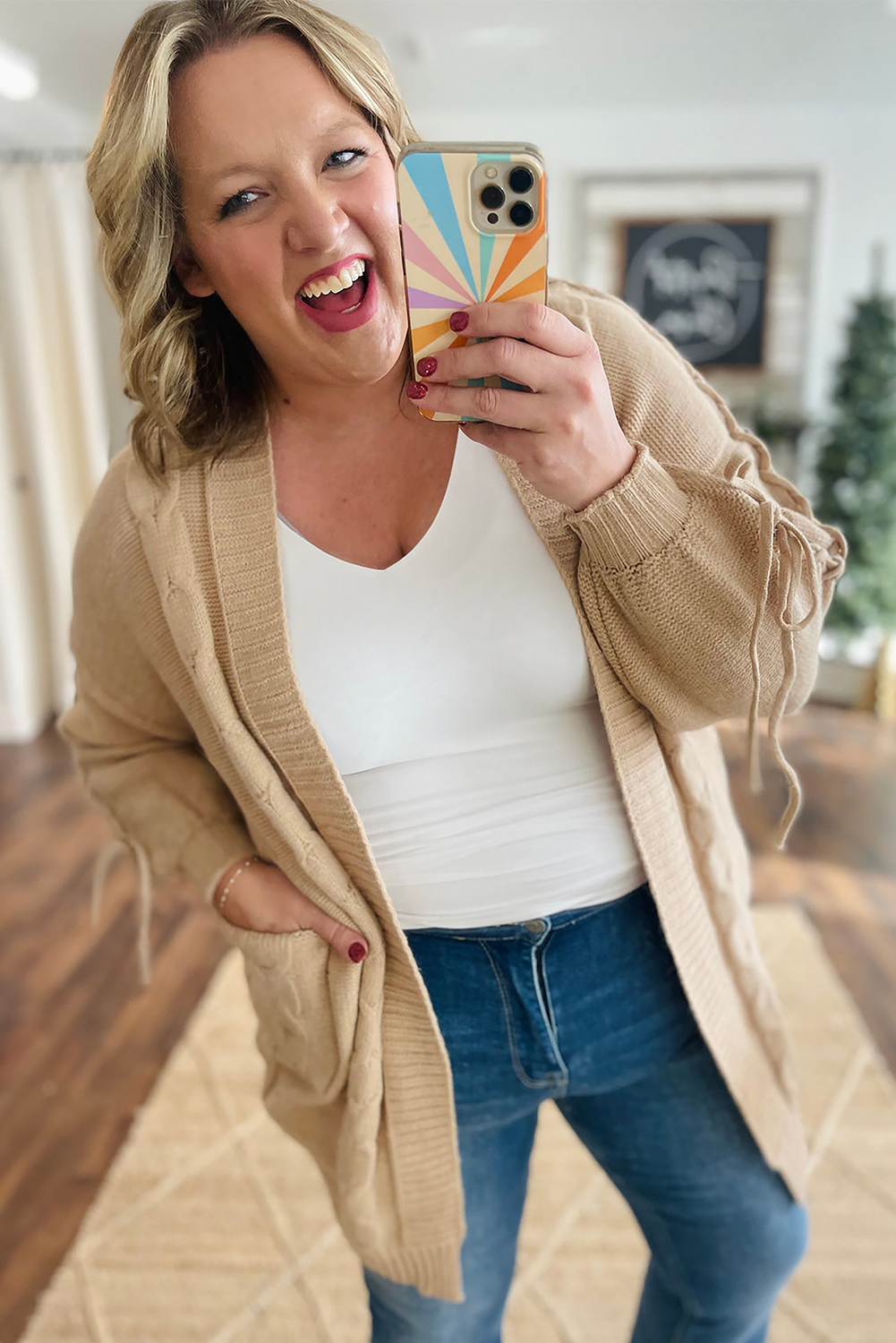 Stylish Plus Size Fall Cardigan: Cozy Cable Knit Design with Braided Ties - Detail View 3