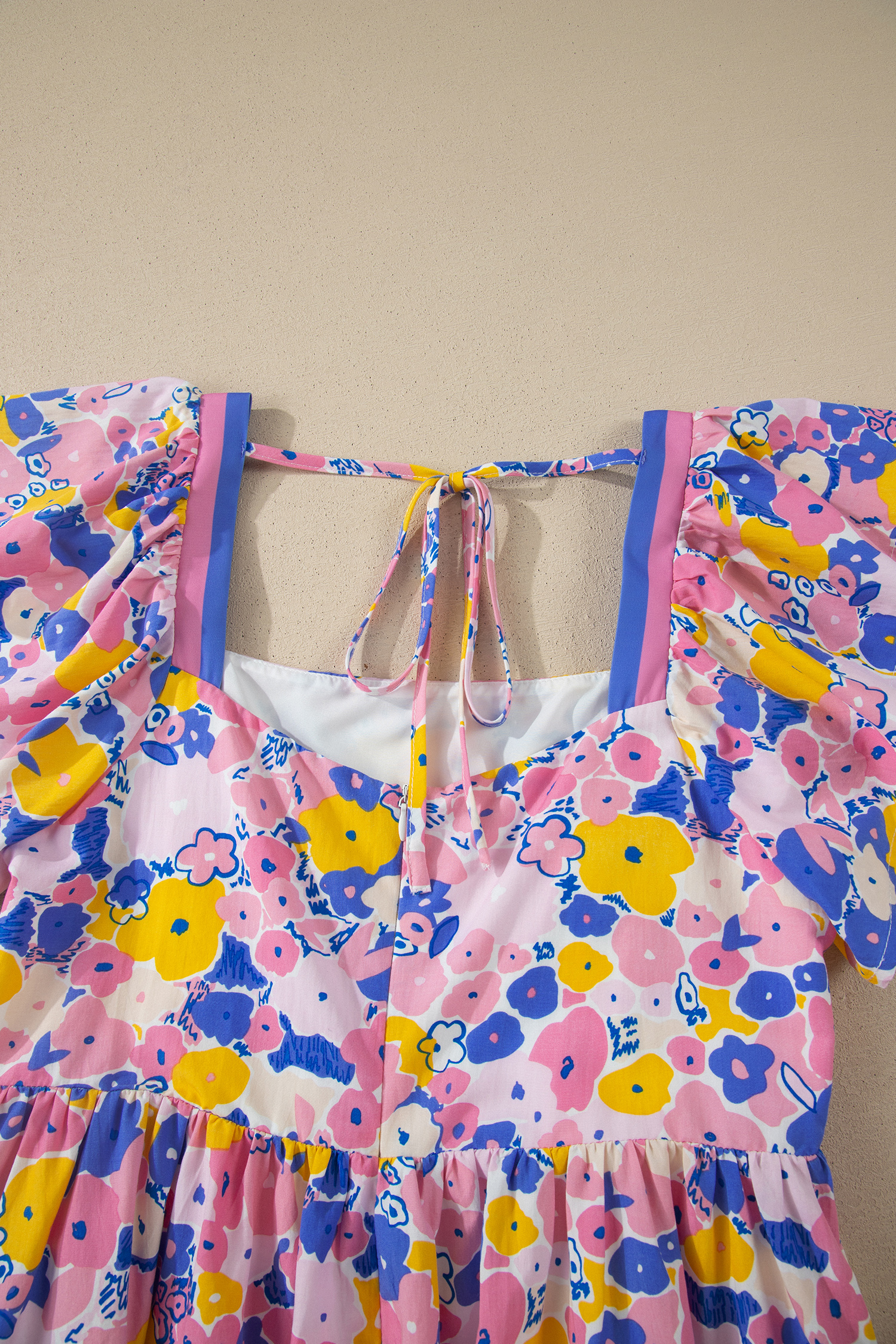 Women's Floral Print Mini Dress – Square Neck Flutter Sleeve Shift Dress, Casual Summer Vacation Style - Detail View 13