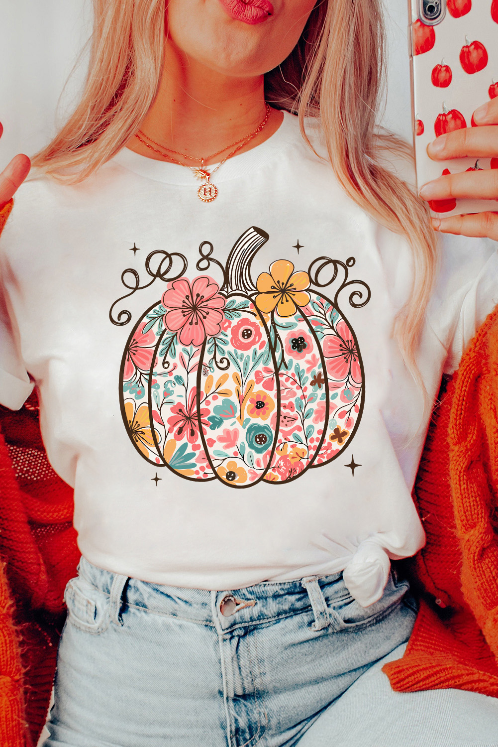 Stylish Cotton Blend T-Shirt with Round Neck - Trendy Summer Fashion - Detail View 3