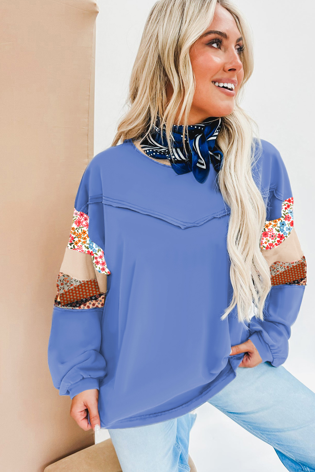 Stylish Plus Size Floral Patchwork Top in Blue - Long Sleeve Round Neck - Detail View 2