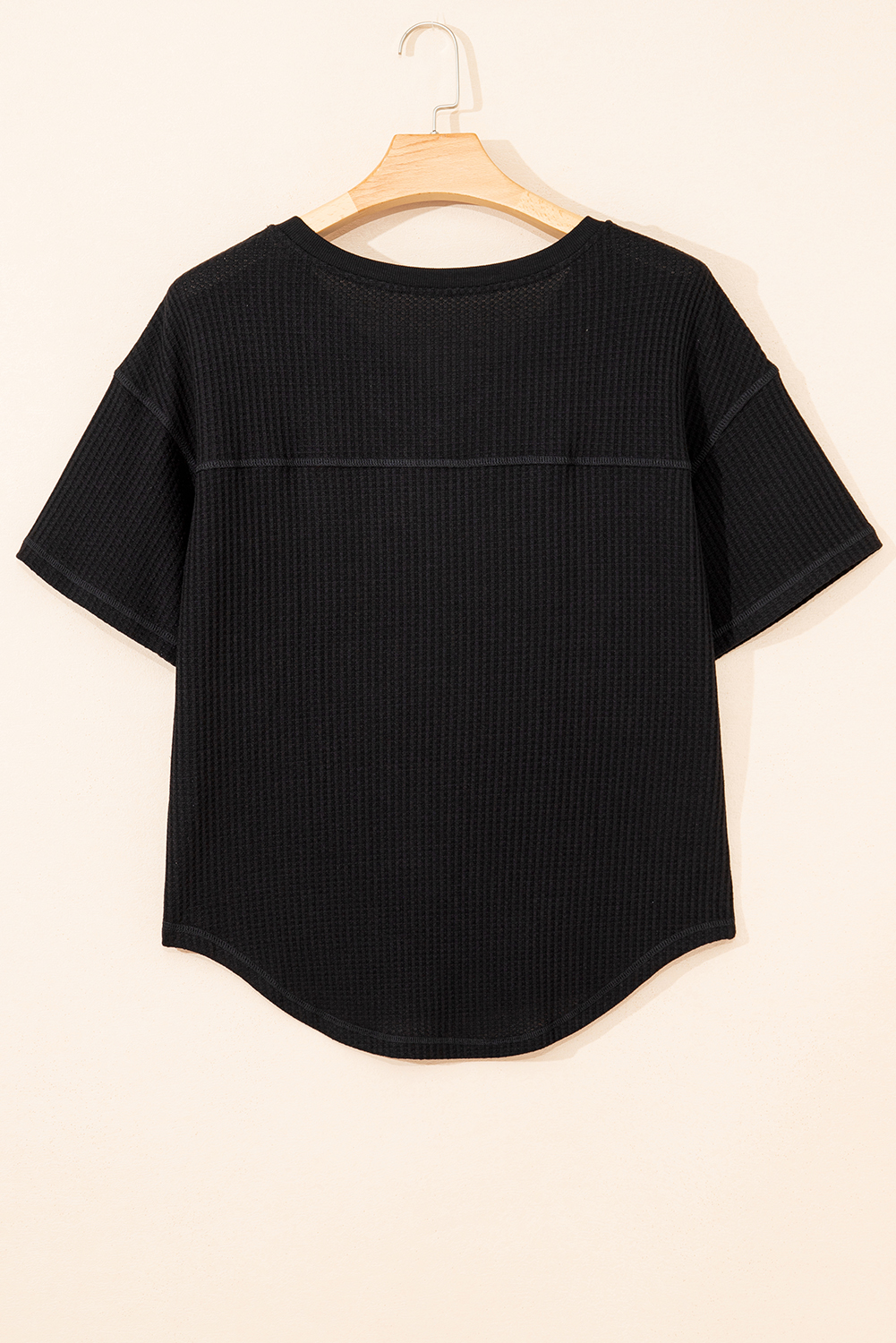 Women's Black Waffle Texture Ribbed V Neck Drop Shoulder Loose Tee - Casual Summer Top - Detail View 9