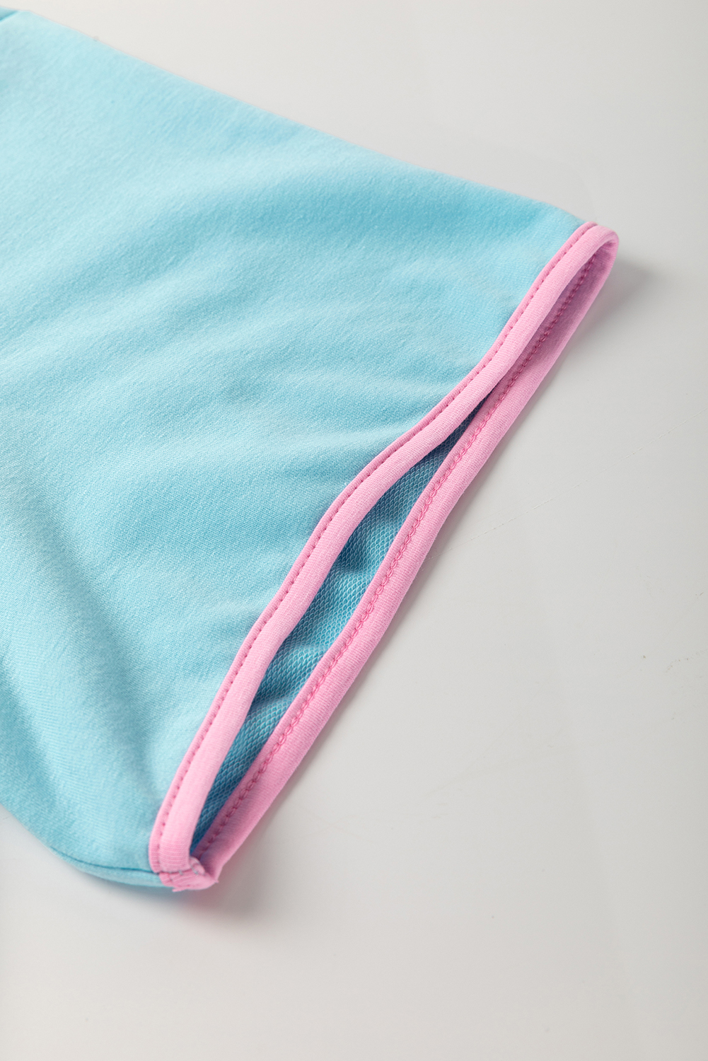 Stylish Plus Size Casual Outfit: Turquoise Round Neck T-Shirt with Skirt - Detail View 6