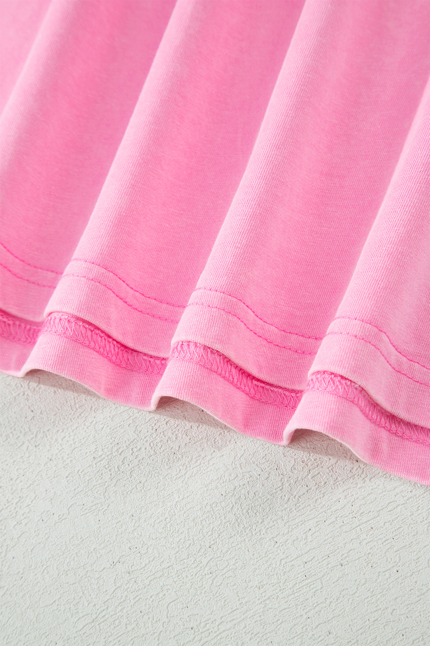 Women's Plus Size Sachet Pink Washed Tee – Casual 100% Cotton V-Neck Short Sleeve Top for Summer Days - Detail View 15