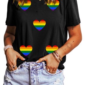 Chic Black Heart Print Crew Neck T-Shirt for Women - Casual Graphic Tee - Main View