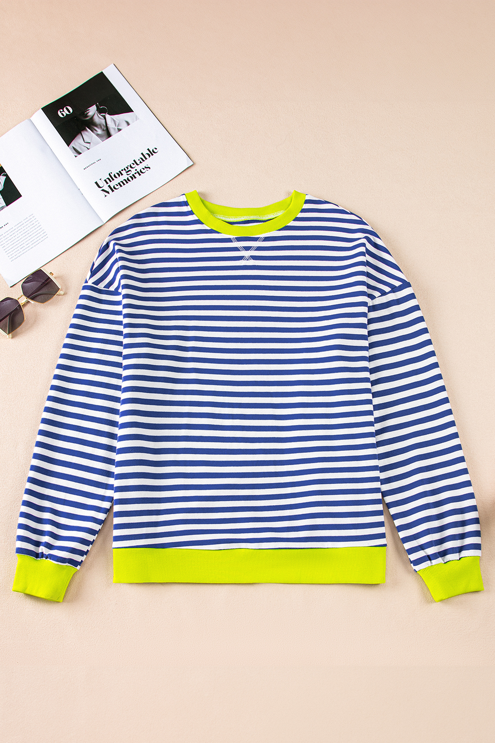 Trendy Women's Baggy Sweatshirt: Sky Blue with Contrast Ribbing for Comfort - Detail View 11