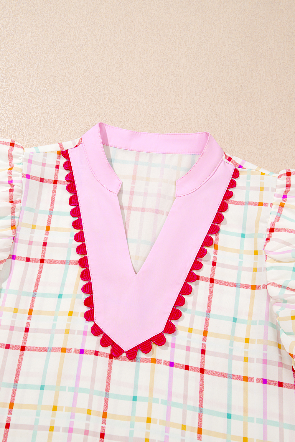 Stylish Flutter Sleeve Top for Women - Casual Split V Neck Plaid Design - Detail View 7
