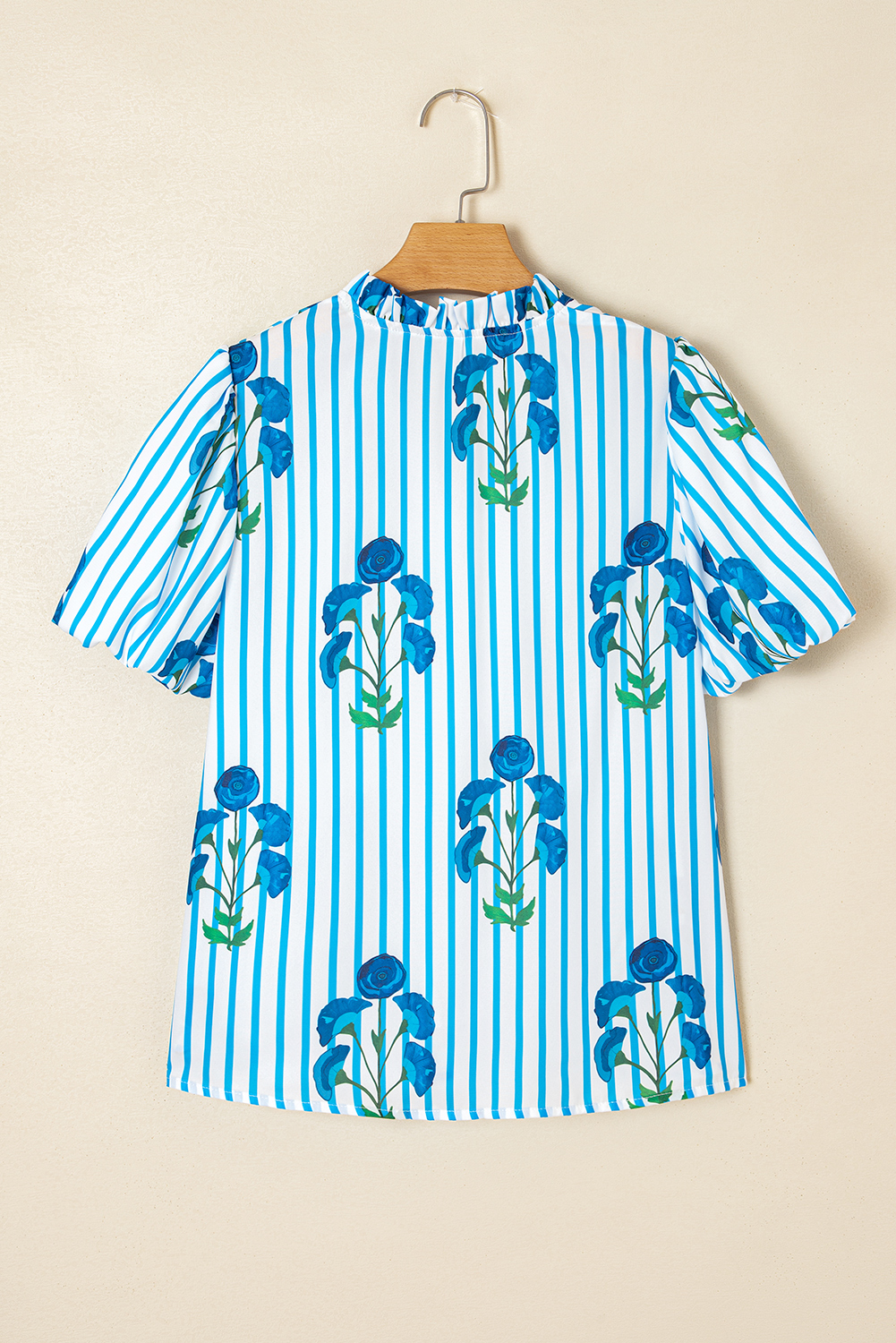 Stylish Women's Summer Blouse with Puff Sleeves and Frilly Notched Neckline - Detail View 6