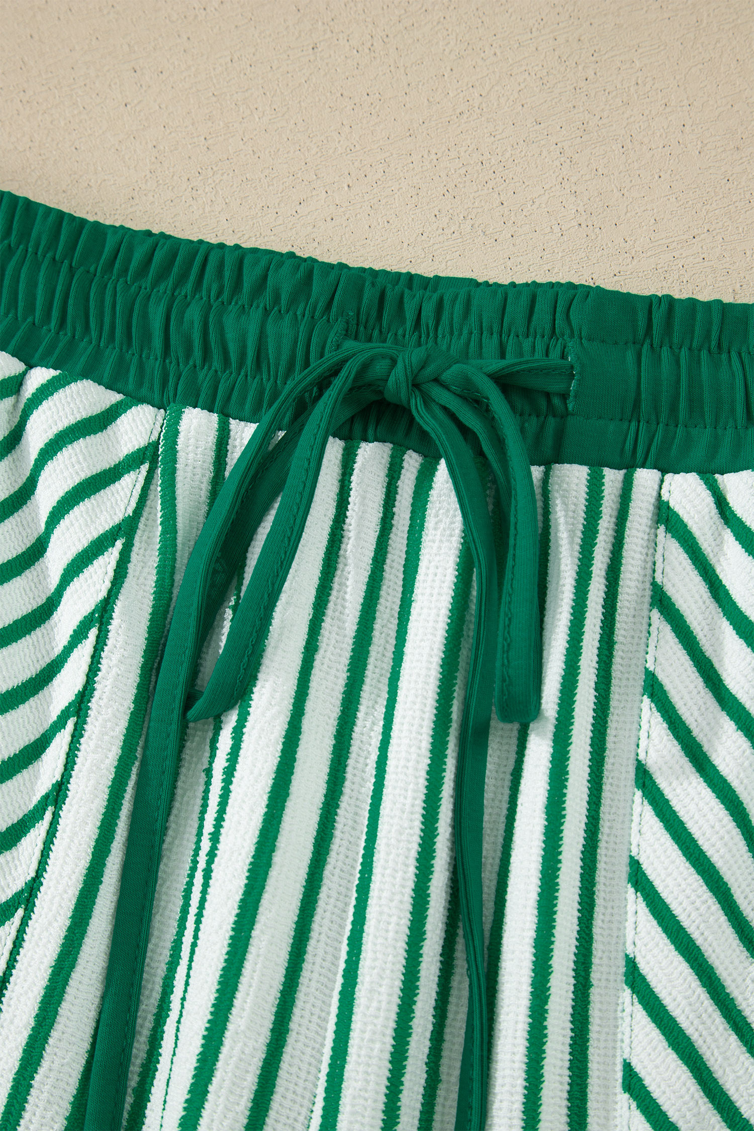 Summer Two-Piece Outfit for Women – Green Striped Crew Neck Top & Patchwork Pocket Pants - Detail View 11