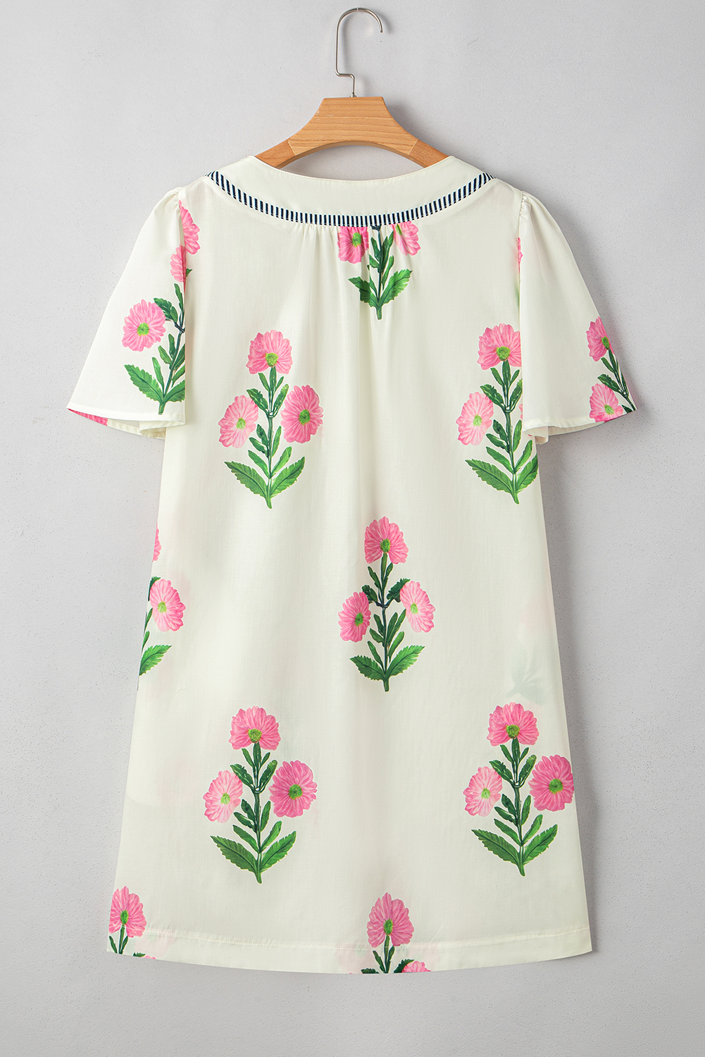 Women's Dress, Apricot Floral, Short Sleeve, Split Neck, Loose Fit, Summer Dress, Casual Style, Contrast Trim, H-Line Silhouette, Daily Wear, Vacation Dress, Lightweight, Comfortable, Floral Pattern, Short Length, Stylish Design - Detail View 12