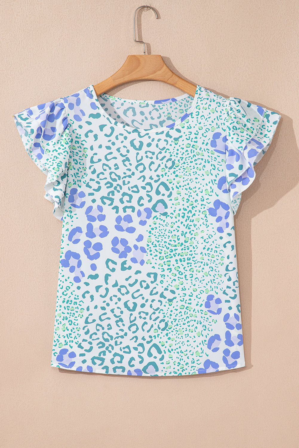 Effortless Summer Look: Sky Blue Leopard Layered Ruffle Short Sleeve Blouse - Detail View 3