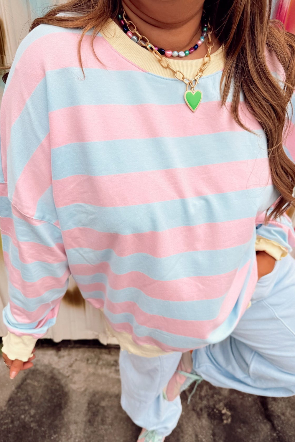 Casual Plus Size Sweatshirt with Wide Horizontal Stripes and Ribbed Details - Detail View 2
