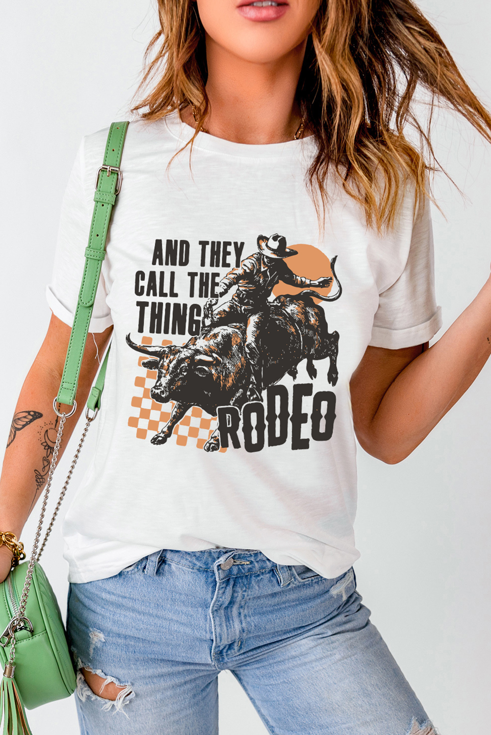 Stylish Women's Short Sleeve Tee - Perfect for Summer Casual Outfits - Detail View 7