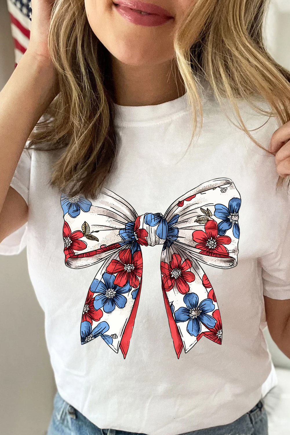 Patriotic Floral Bow Print Tee - Comfortable Short Sleeve Crew Neck for Celebrating July 4th - Detail View 2