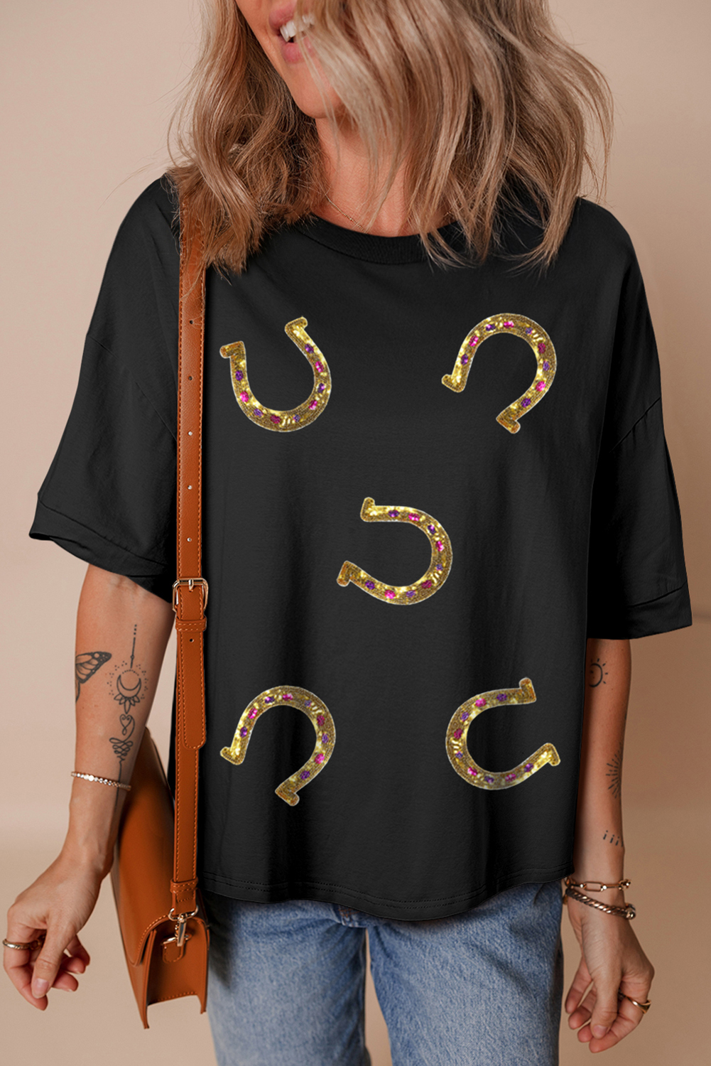 Trendy Black Graphic Tee featuring Fun Western Horseshoe Design - High Low Hem - Detail View 10