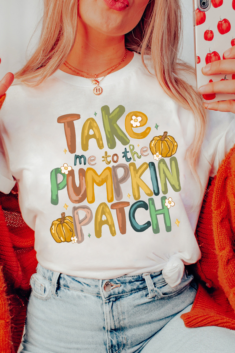 Cute and Comfy Letter Graphic T-Shirt for Women - Perfect for Autumn Days - Detail View 2